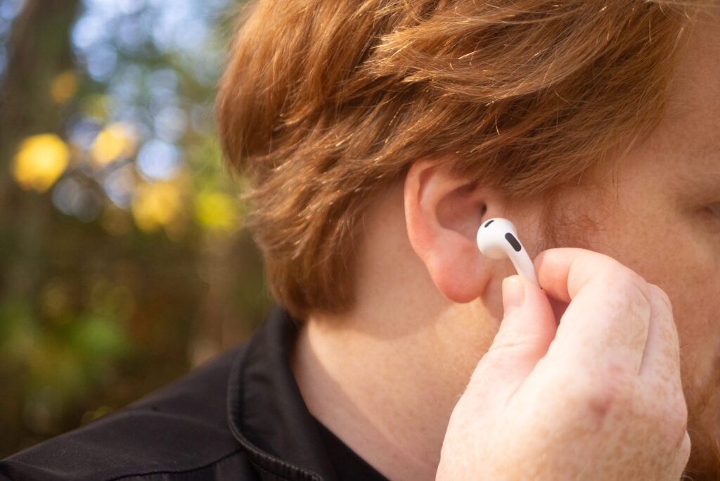 Best Bluetooth Earbuds for iPhone Calls